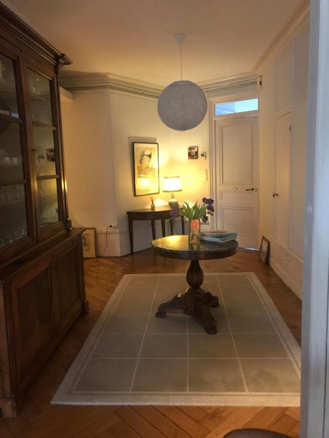 Berges Du Rhone/ Chambre Avec Balcon 리옹 외부 사진